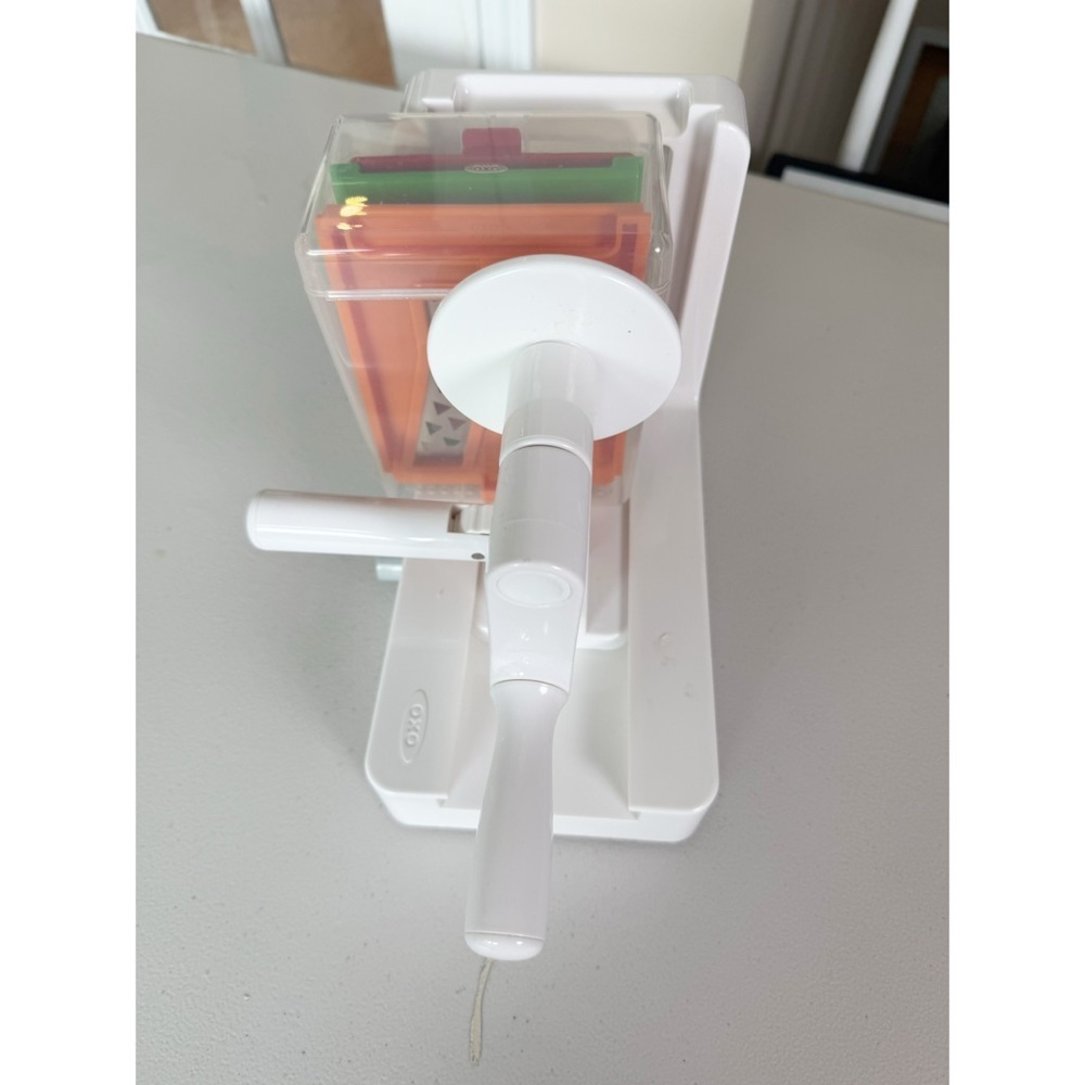 OXO Good Grips 3-Blade Tabletop Spiralizer with StrongHold Suction NEW - Picture 8 of 9